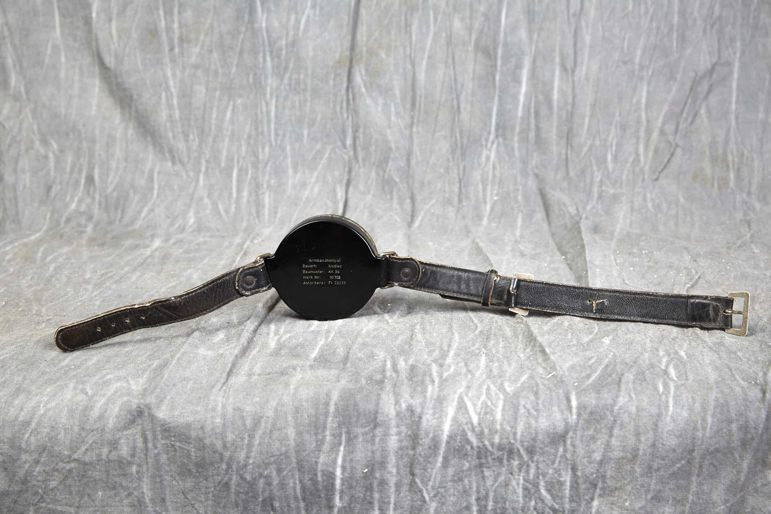 Luftwaffe AK 39 Wrist Compass