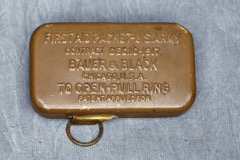 US Army First Aid Packet