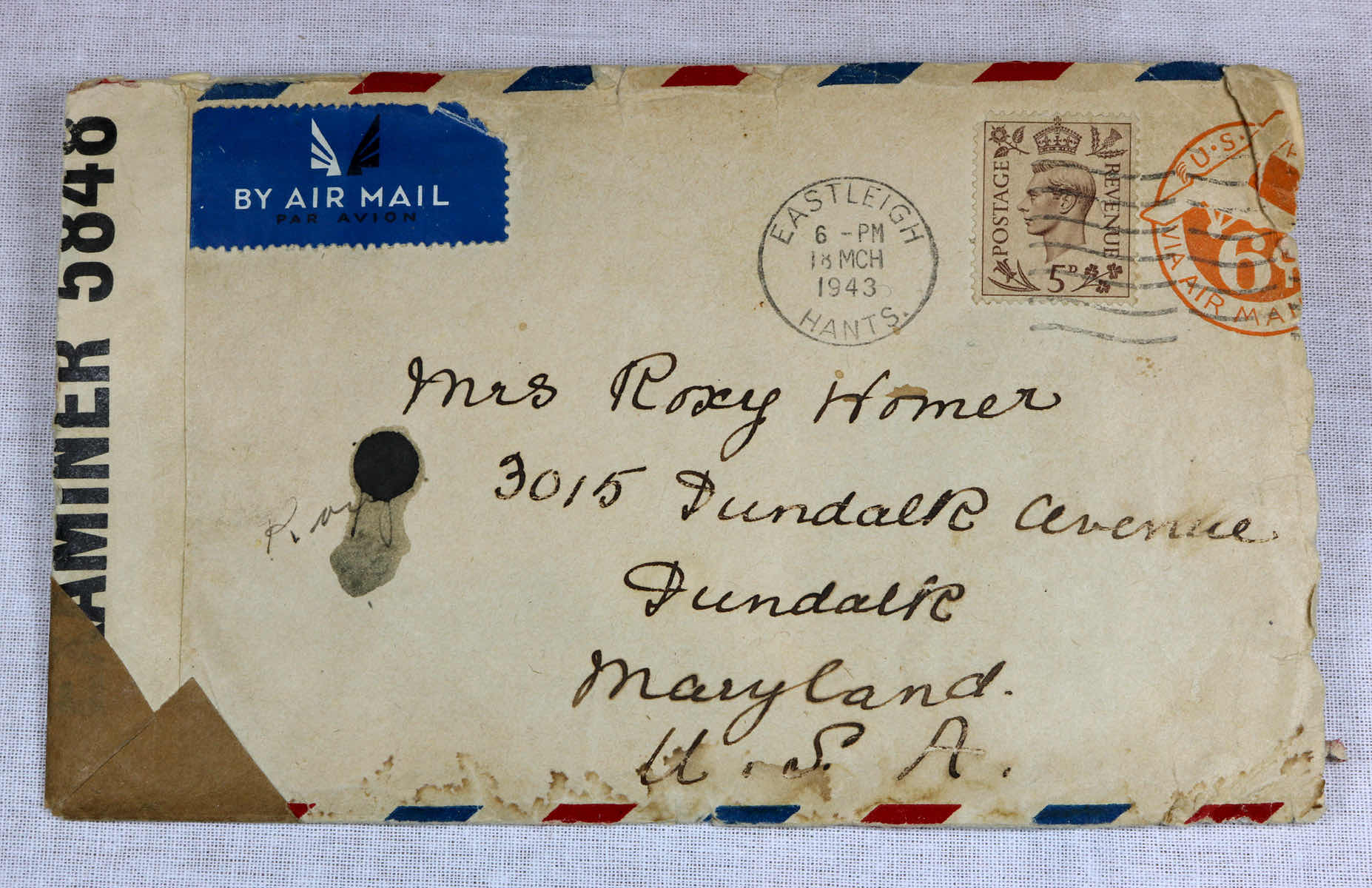 Air Mail letter from Mrs Rowe to Mrs Roxy Womer, dated 17 March 1943
